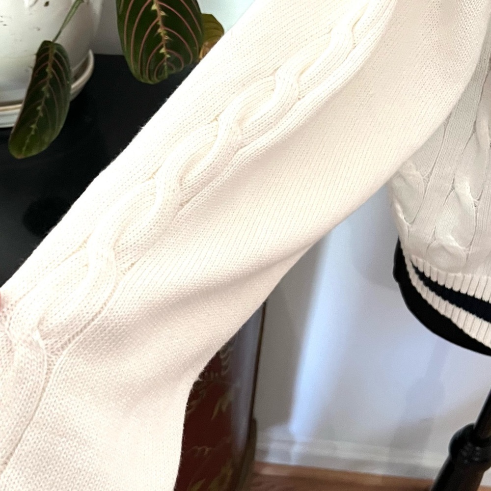 CCX CARDY VARSITY WOMEN’S JACKET (M/18)​​​​​​​​​​​​​​​​​​ - Picture 5 of 11